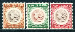 New Zealand 1955 Health - Health Camp Emblem Set HM (SG 742-744) - Neufs