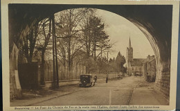 Beauraing Kerkstraat Gezien Vanonder De Spoorwegbrug - Beauraing