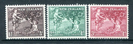 New Zealand 1956 Health - Children Picking Apples Set HM (SG 755-757) - Neufs