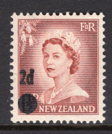 New Zealand 1958 QEII Surcharge - 2d On 1½d Brown-lake - Larger Dot - MNH (SG 763) - Nuevos