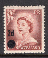 New Zealand 1958 QEII Surcharge - 2d On 1½d Brown-lake - Larger Dot - HM (SG 763) - Nuovi