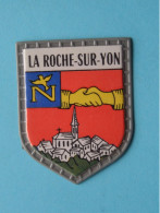 LA ROCHE-SUR-YON ( Chocolat LANVIN ) Blason > Villes De FRANCE ( 5 X 4 Cm. ) ! - Chocolat