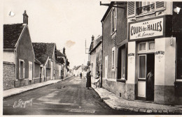 PERTHES-en-GATINAIS - Rue De Faronville - Perthes