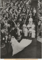 PHOTO  A  DP AGENCE DE PRESSE -MARIAGE DE LA PRICESSE ALEXANDRA A LONDRES - 26-4-1963 - Célébrités