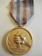 Médaille D'or Des Cheminots / RF/ Favre-Bertin/ A. SAMYN/ Bronze Doré/1950                MED417 - France