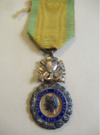 Médaille Militaire/Valeur Et Discipline/ République Française/ 1870/ Vers 1920-1950   MED422 - Francia