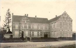 OOSTHOVEN - School - Photo - Oud-Turnhout