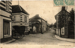 CPA Le MOUSSEL-Perspective De La Route De SOREL-Vue Prise Du Carrefour (177248) - Sorel-Moussel