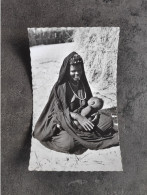 ED LACROIX NOUAKCHOTT CARTE POSTALE AFRIQUE MAURITANIE JEUNE MAMAN ANNÉES 60 TBE - Mauretanien