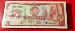 PERÚ - UNC BUNDLE 10 SOLES 1975 P 106 INCA GARCILASO & HOUSE - BACK: TOTORA-BOATS AT TITICACA-SEE - Pérou