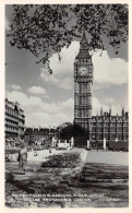 BIG BEN FROM THE GARDENS IN PARLIAMENT SQUARE, WESTMINSTER, LONDON. (787) - Westminster Abbey