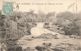 Ploërmel * La Cascade De L'étang Au Duc * Passerelle - Ploërmel