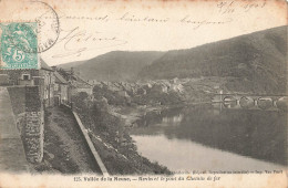 Revin * Vue Sur La Commune Et Le Pont De La Ligne Chemin De Fer * Vallée De La Meuse - Revin