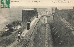 St Malo * Promenade Sur Les Remparts * La Tour Bidouane - Saint Malo