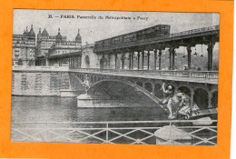 PARIS - Passerelle Du Métropolitain à Passy - 1915 - - Metro, Estaciones