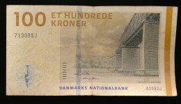DANMARKS NATIONALBANK 100 ET HUNDREDE KRONER  SERIE 2009  713095J     USED CONDITION   2 SCANS - Danimarca
