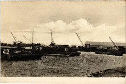 PC CPA MOZAMBIQUE, BEIRA, RAILWAY PIER, VINTAGE POSTCARD (b20792) - Mozambique