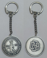 AC -  XVIIth FIBA EUROPEAN BASKETBALL CHAMPIONSHIPS 1971 GERMANY KEY CHAIN RING - Kleding, Souvenirs & Andere