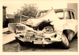 Automobile Ancienne De Marque CITROEN Citröen ? * Accident * Auto Voiture Automobiles * Photo Ancienne 12.5x9cm - Toerisme