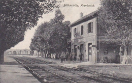 AK Bétheniville - Deutsche Soldaten Am Bahnhoh - Gare - Ca. 1915 (64004) - Bétheniville
