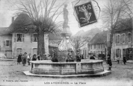 J0205 - Les AVENIÈRES - D38 - La Place - Les Avenières