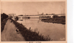 Beuvry Animée Le Rivage Péniches Batellerie - Beuvry