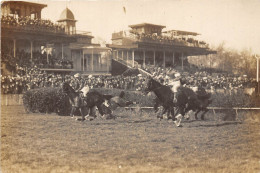 PARIS-75016-HIPPODROME D'AUTEUIL CARTE-PHOTO- COURSE DE HAIES CHUTE - Arrondissement: 16