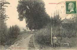 FRENEUSE Vue Sur La Campagne - Freneuse