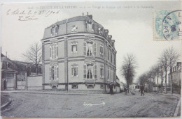 CIRCUIT DE LA SARTHE - VIRAGE ET AVENUE QUI CONDUIT Á LA PASSERELLE - Le Mans