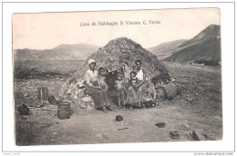 Cape Verde Casa De Habitacao S.Vicente Cabo Verde PLAIN BACK POSTCARD ETHNIC PEOPLE BY RUBBISH DUMP ? - Kaapverdische Eilanden