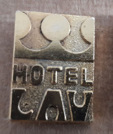 Hotel LAV Split Croatia Ex Yugoslavia Pin - Golf