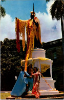 Hawaii Honolulu Kamehameha Statue Bedecked In Leis On June 11 Kamehameha Day - Honolulu