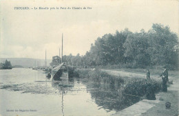 FROUARD - La Moselle Près Le Pont Du Chemin De Fer, Péniches. - Frouard