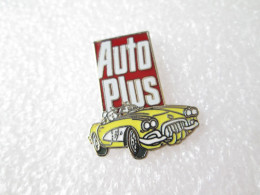 PIN'S    CHEVROLET  CORVETTE  C 1   AUTO PLUS  Email Grand Feu - Corvette