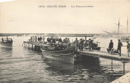 Golfe Juan * Vallauris * Vue Sur Le Débarcadère * Bateau - Vallauris