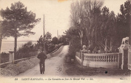 Toulon * Le Mourillon * Le Boulevard Du Littoral * Rails , Ligne Tram Tramway - Toulon