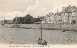 Landerneau * Quai De Léon Et Champ De Bataille * Bateaux - Landerneau