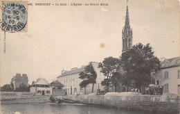 Bénodet           29         Quai Eglise Et Grand Hôtel          (voir Scan) - Andere & Zonder Classificatie