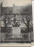 TREGUIER - COTE D'ARMOR -  LA STATUE D'ERNEST RENAN  - LOT DE 5 CARTES - Tréguier