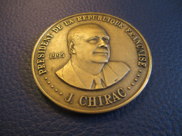 Médaille Commémorative/ J.CHIRAC  Président De La République Française/ Cinquiéme République 1958/1995        MED430 - Frankrijk