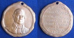 Argentine Médaille Inauguration De L’école General Urquiza 29 Novembre 1907. - Autres & Non Classés