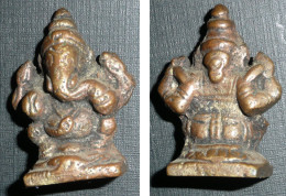 Rare Statuette Sculpture En Bronze, Divinité Dieu Hindou Ganesh Ganesha Hindouisme - Bronzi