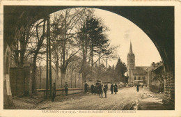 BELGIQUE  BEAURAING  Route De Rochefort  Entrée Du Pensionnat - Beauraing