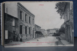 BRAM   -    AVENUE  DE  FANJEAUX  ET  ECOLE  COMMUNALE - Bram