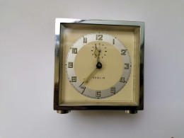 SVEGLIA DA TAVOLO "VEGLIA" F.lli BORLETTI MILANO 1960 PERFETTA - Alarm Clocks