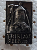 Triglav 2863 Aljazev Stolp Aljaz Tower  Alpinism, Mountaineering Slovenia  Pin - Alpinisme