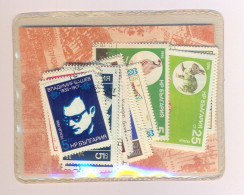 BULGARIA PACKAGE 50 MINT USED DIFFERENT STAMPS WITH SEAL. LOT 2 - Collections, Lots & Séries