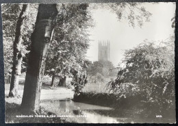 POST CARD MAGDALEN TOWER & THE CHERWELL OXFORD 1966 TO FRANCE - Oxford