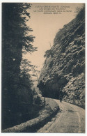 CPA - LUS-LA-CROIX-HAUTE (Drôme) - Les Gorges Du Rioufroid, La Route Conduisant Dans La Forêt - Sonstige & Ohne Zuordnung