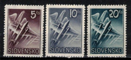 Slovaquie 1940 Mi 76-8 (Yv PA 7-9), (MH)*, Trace De Charniere Propre - Nuevos